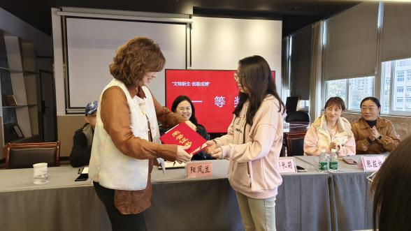 b4e4ed4b23e5b3152e3b6a24017e55ce